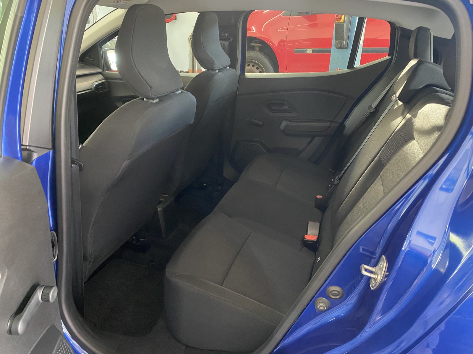 Dacia Sandero 1,0 tce, fotografija 12