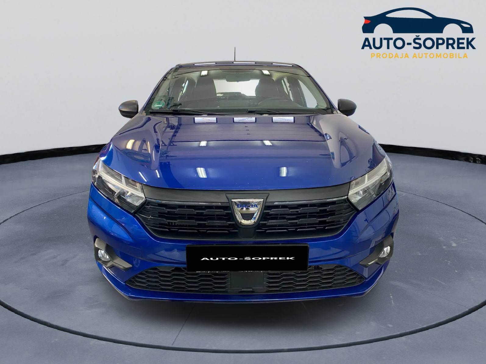 Dacia Sandero 1,0 tce, fotografija 2