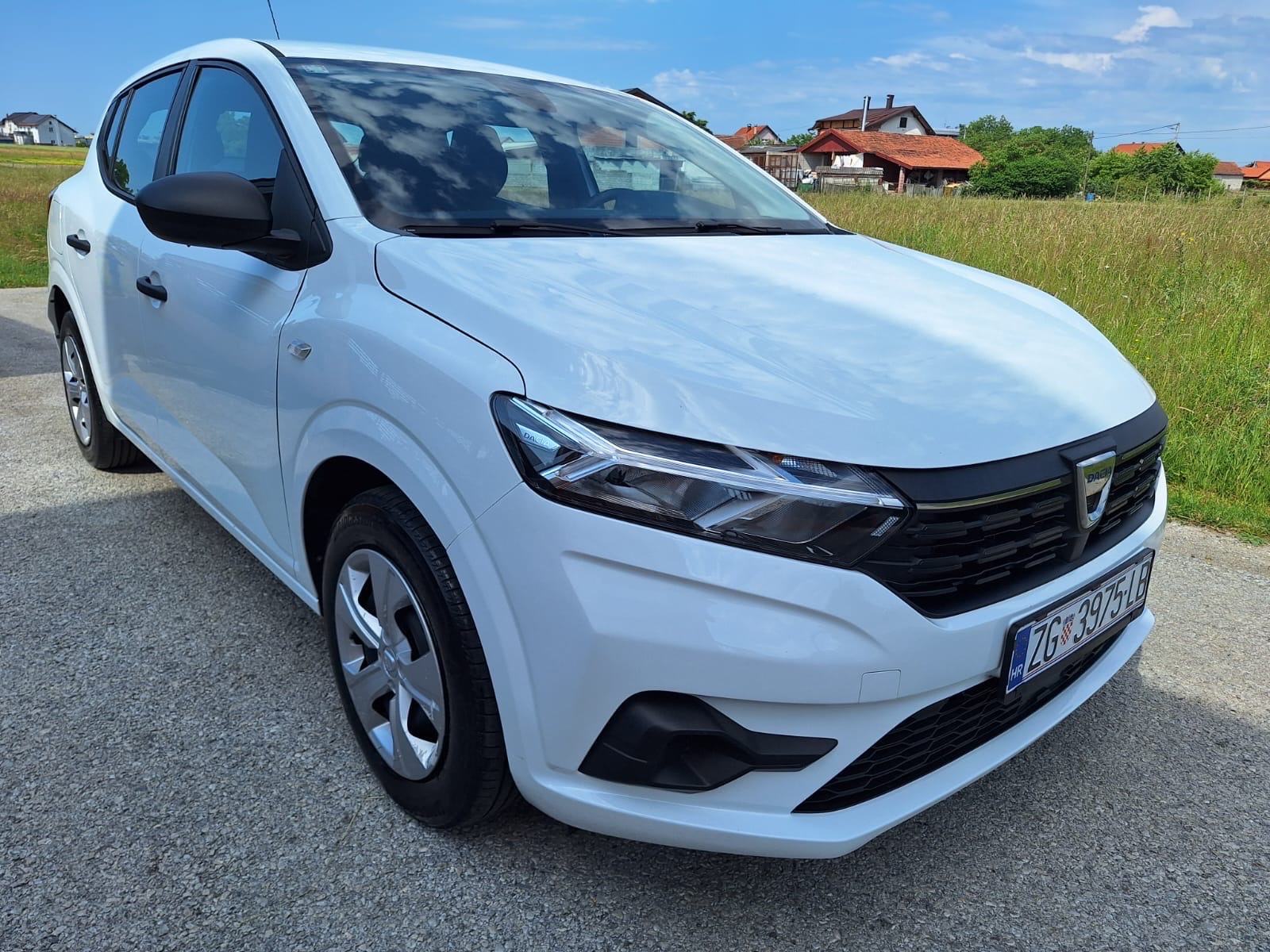 Dacia Sandero 1,0 tce, fotografija 7