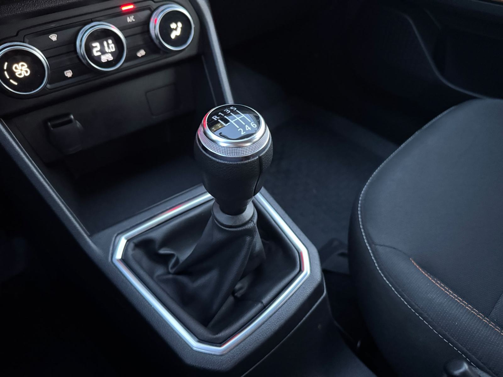 Dacia Sandero 1,0 tce Stepway Comfort, fotografija 12