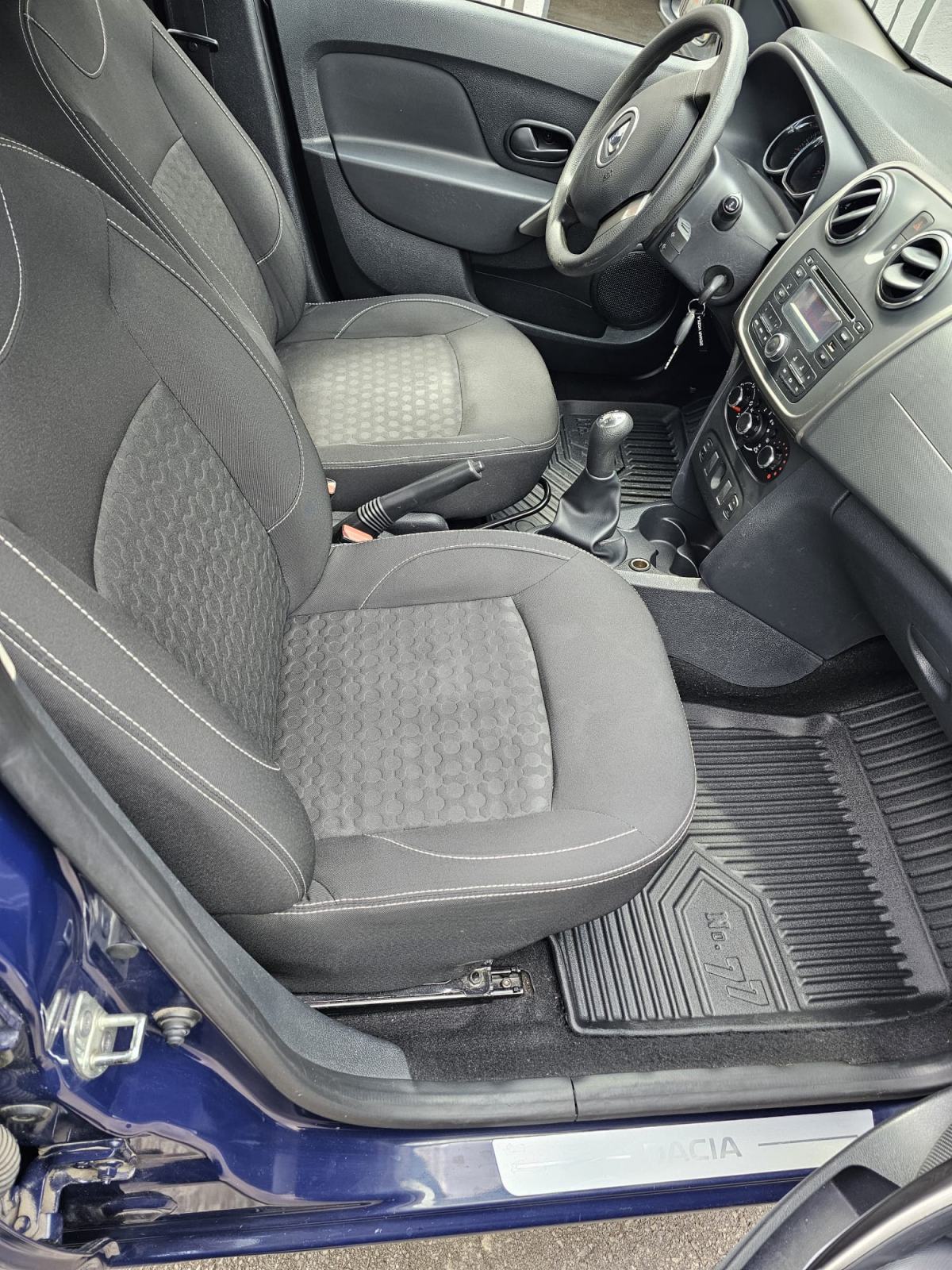 Dacia Sandero 1,2 16V *KLIMA*, fotografija 13