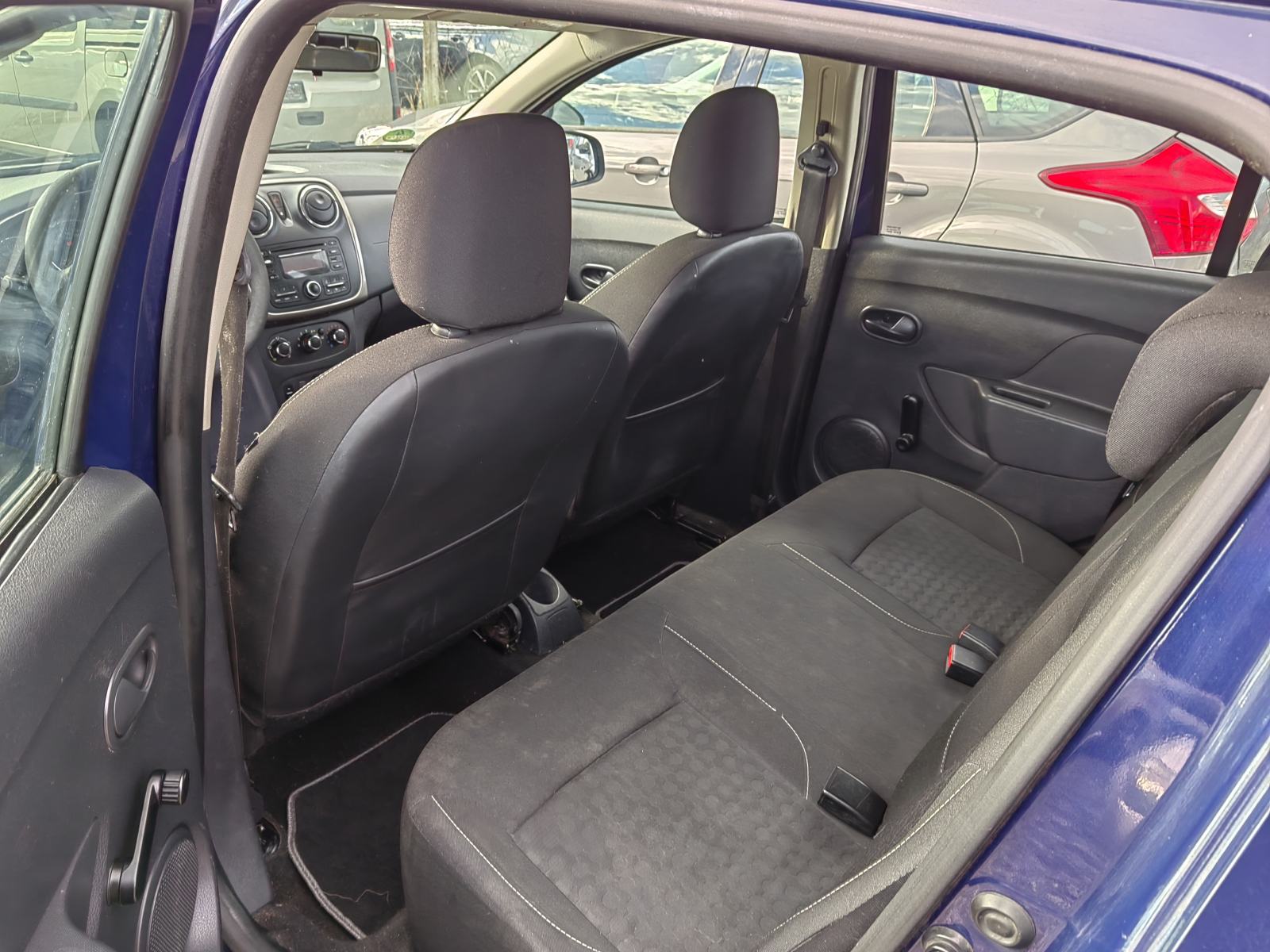 Dacia Sandero 1,2 16V Mali potrošač, vozilo idealno za dostavu., fotografija 3