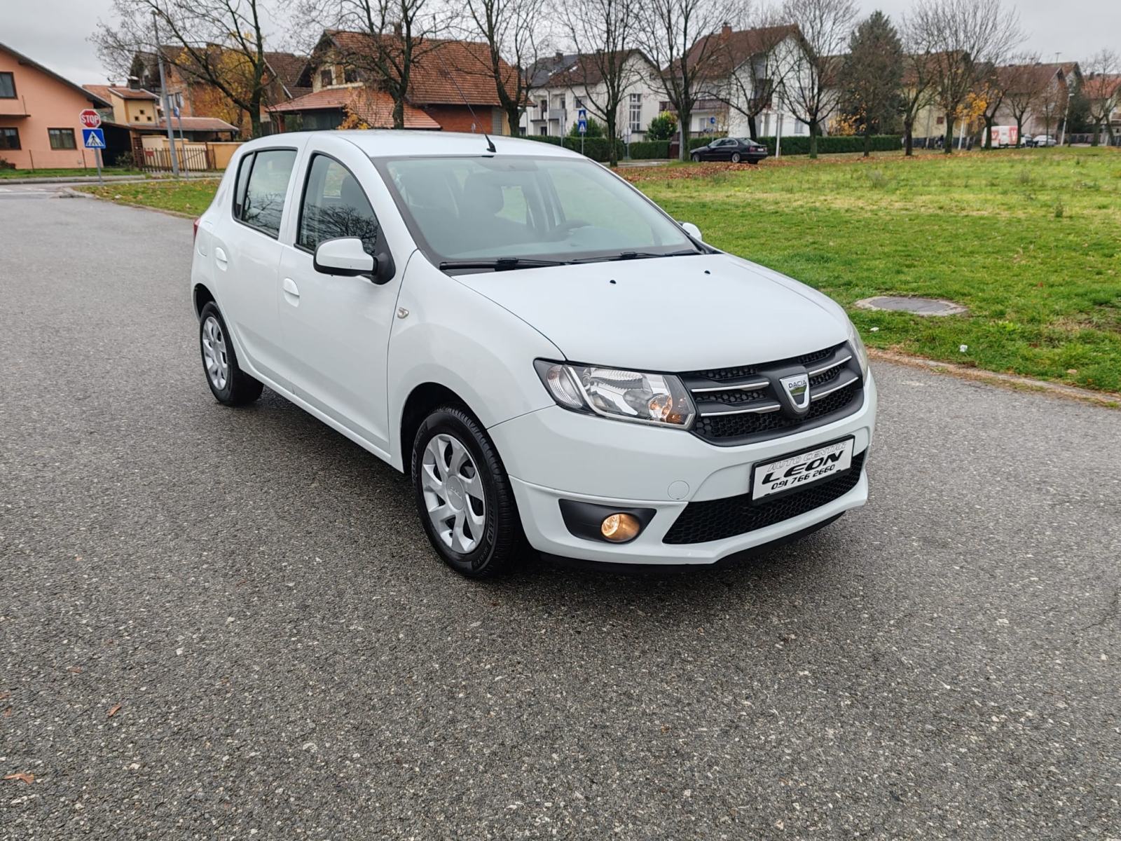 Dacia Sandero 1,2 , 2016 GODINA, 139000, KARTICE 24/36 RATA, fotografija 3