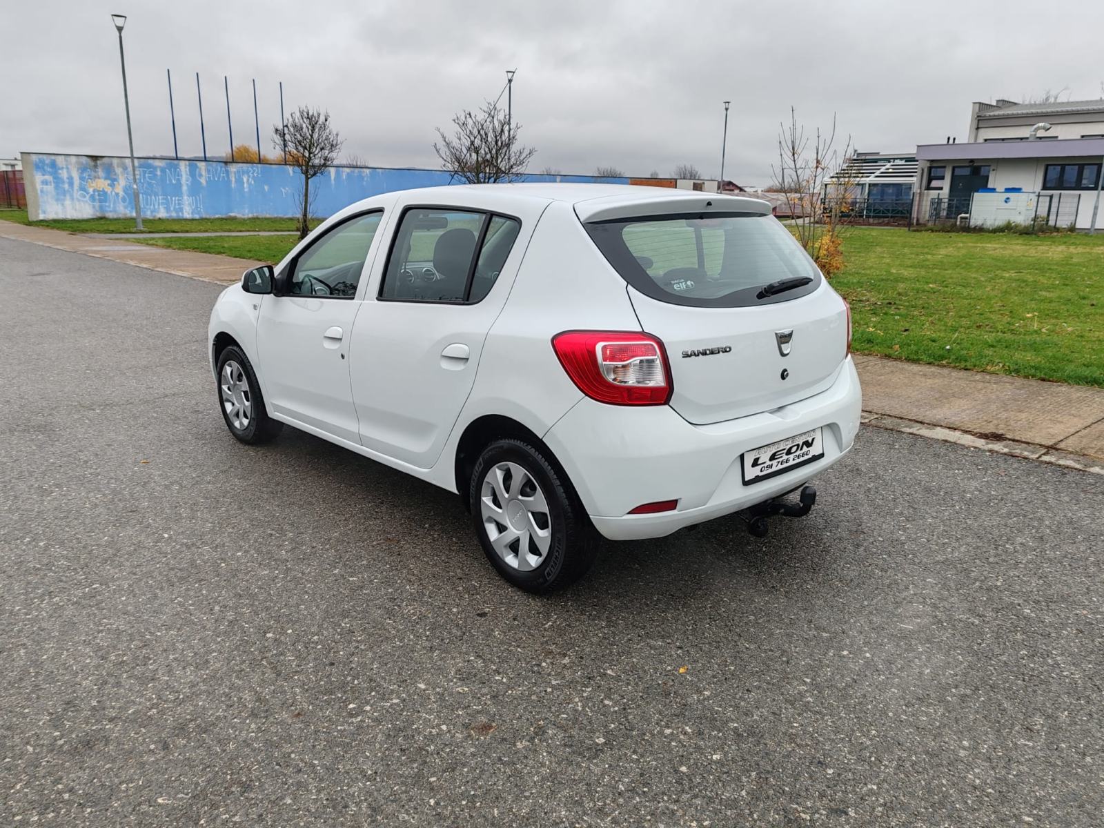 Dacia Sandero 1,2 , 2016 GODINA, 139000, KARTICE 24/36 RATA, fotografija 6