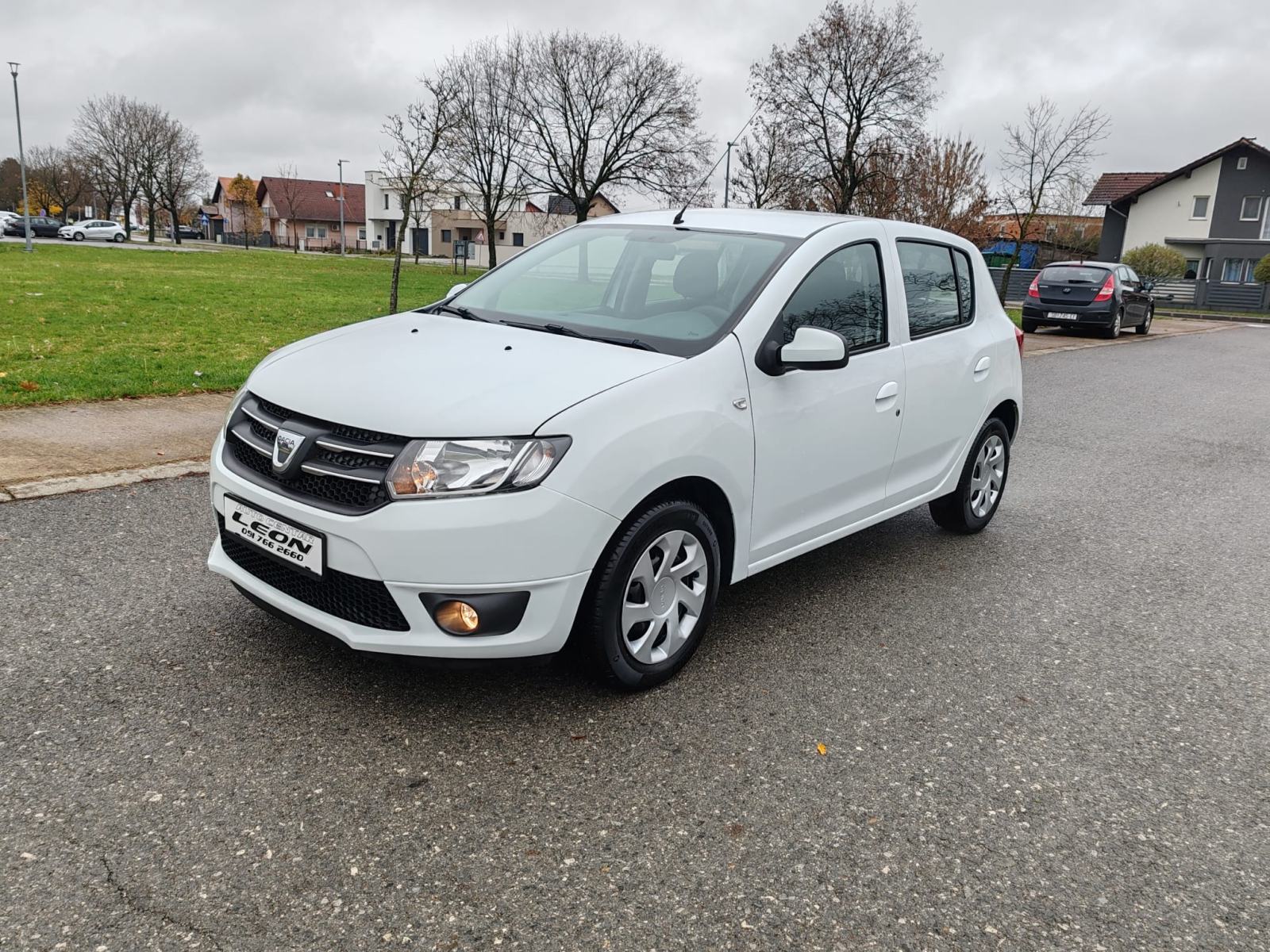 Dacia Sandero 1,2 , 2016 GODINA, 139000, KARTICE 24/36 RATA, fotografija 1