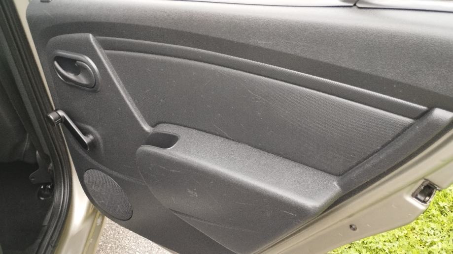 Dacia Sandero 1,4, fotografija 14