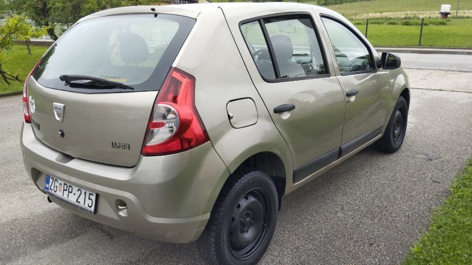 Dacia Sandero 1,4, fotografija 6