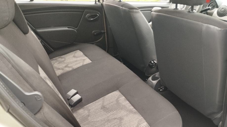 Dacia Sandero 1,4, fotografija 15