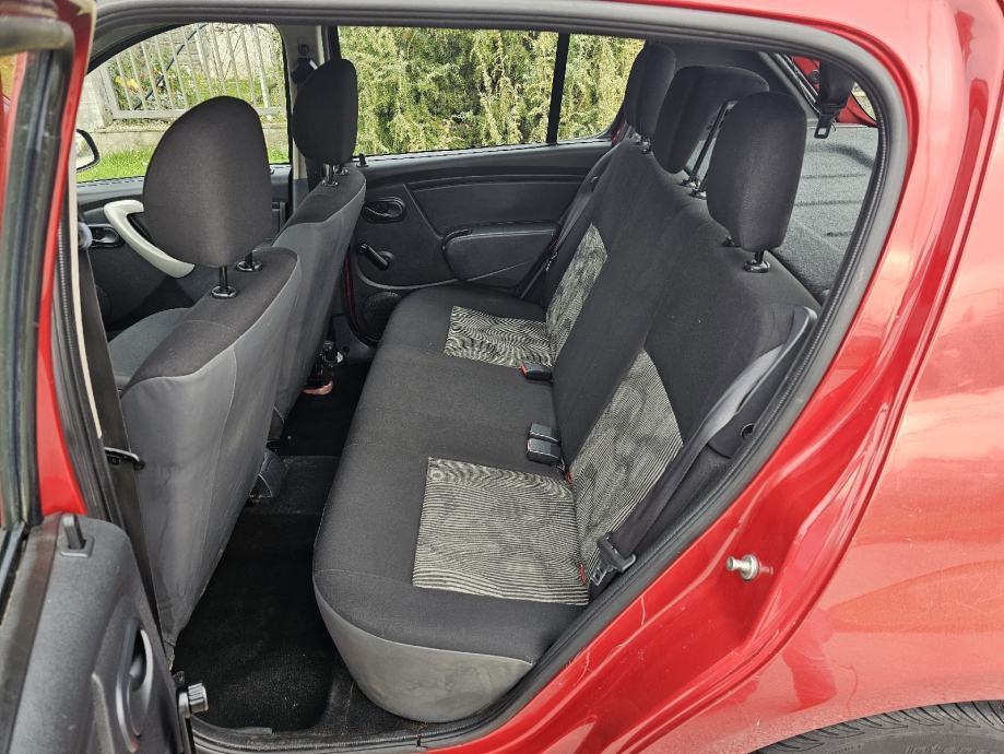 Dacia Sandero 1,4, fotografija 14