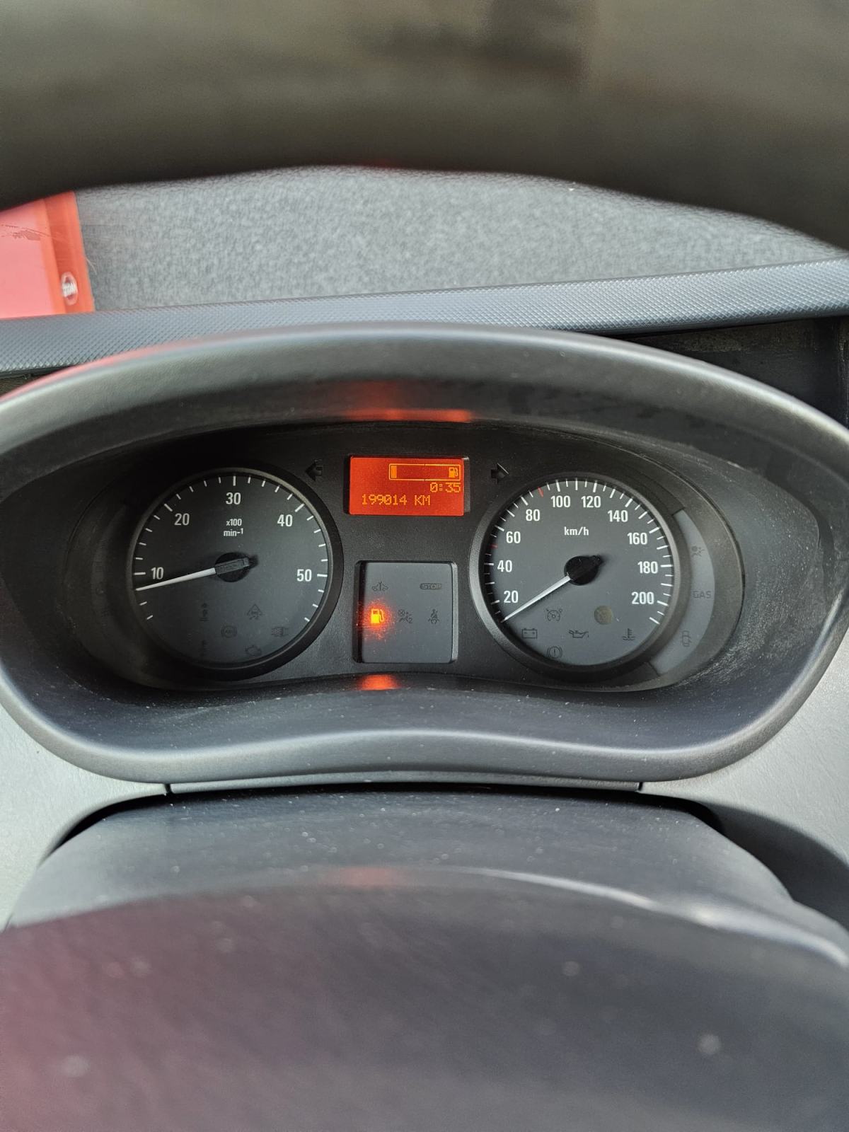 Dacia Sandero 1,5 dCi 90 S&S ,2016 g. 167000 km, fotografija 14