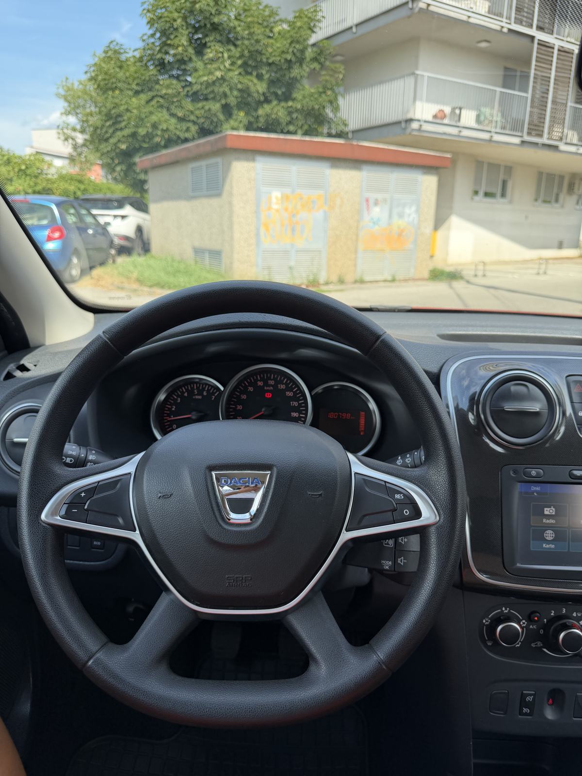 Dacia Sandero 1,5 dCi 90 *66KW*NAVI*SVI SERVISI DACIA*V.+M. SERVIS*, fotografija 11