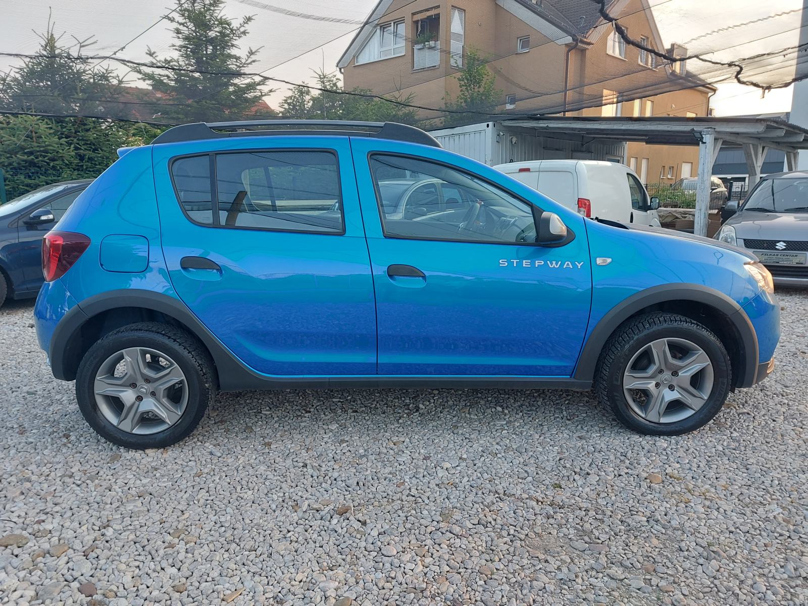 Dacia Sandero 1,5 dCi 90. Izvrsno stanje!!!, fotografija 7