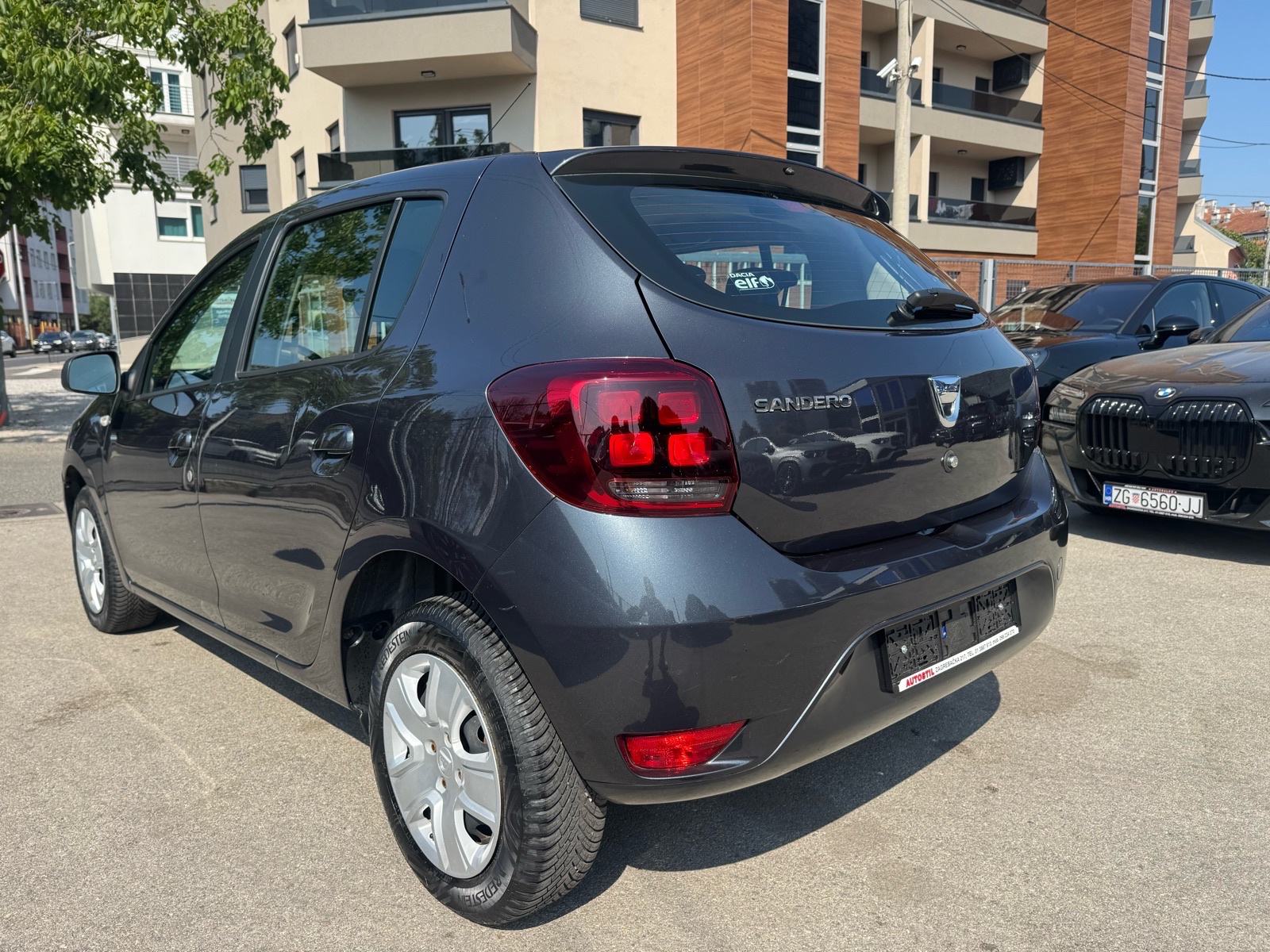 Dacia Sandero 1,5 dCi 90 **ODLICNO STANJE**, fotografija 5