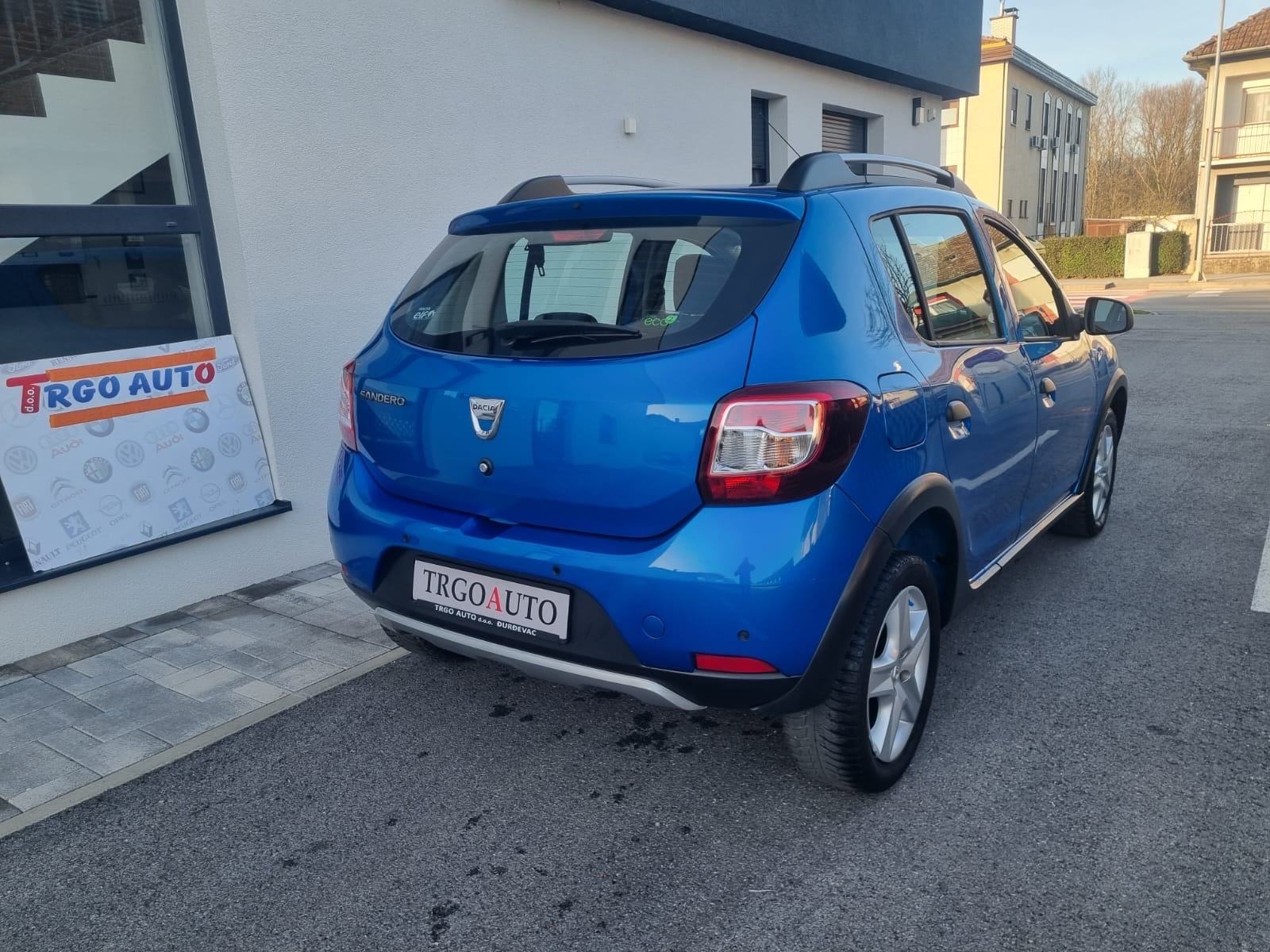 Dacia Sandero 1,5 dCi 2015.g. *PDC - TEMPOMAT - 12 MJ JAMSTVO*, fotografija 5