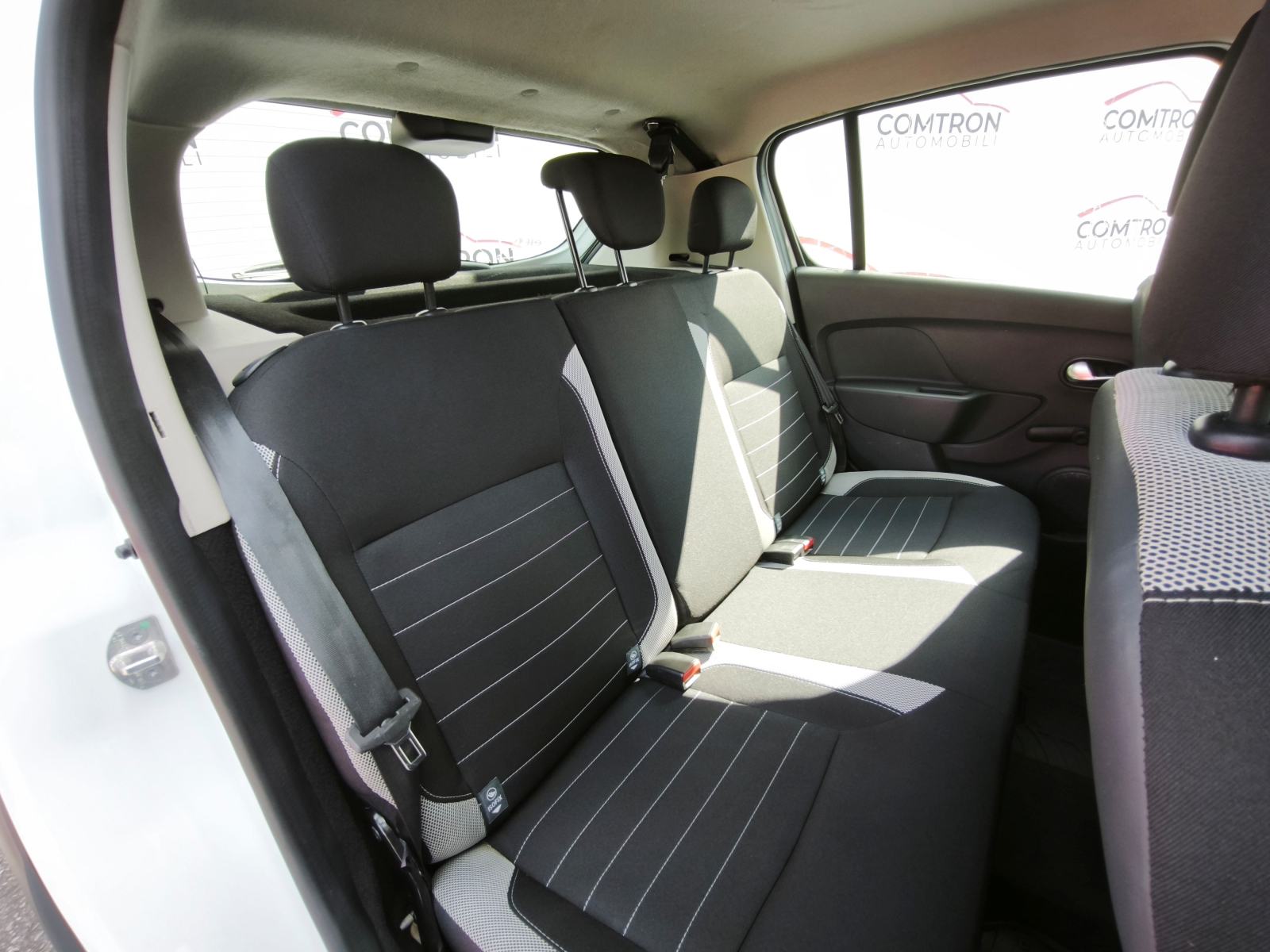 Dacia Sandero 1,5 dci 95ks**GARANCIJA**NIJE UVOZ**KLIMA**, fotografija 17