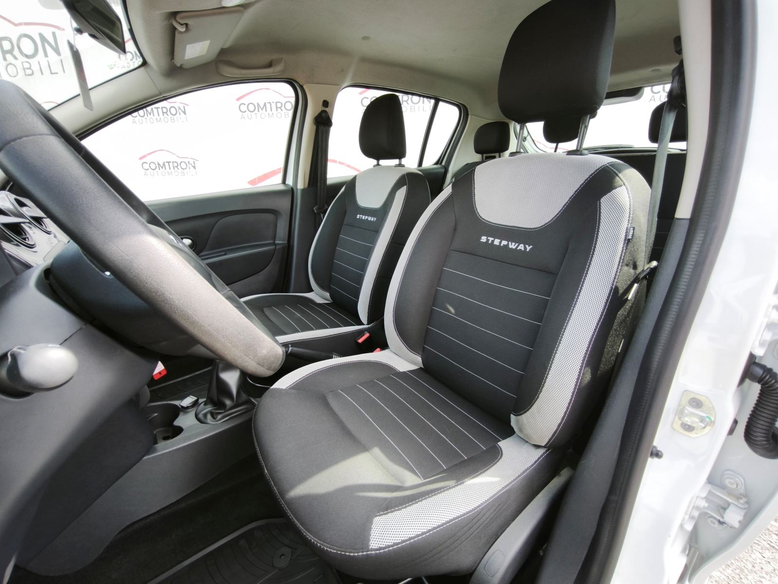 Dacia Sandero 1,5 dci 95ks**GARANCIJA**NIJE UVOZ**KLIMA**, fotografija 14