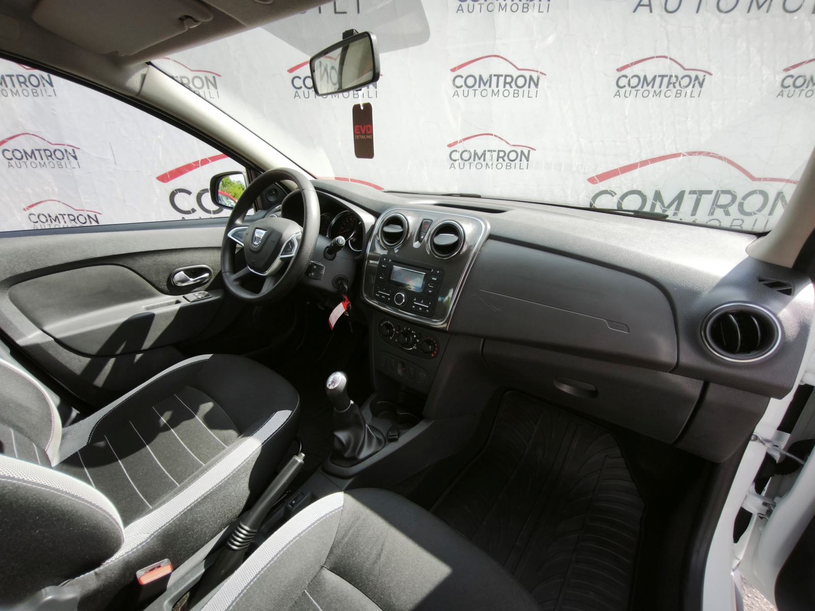 Dacia Sandero 1,5 dci 95ks**GARANCIJA**NIJE UVOZ**KLIMA**, fotografija 13
