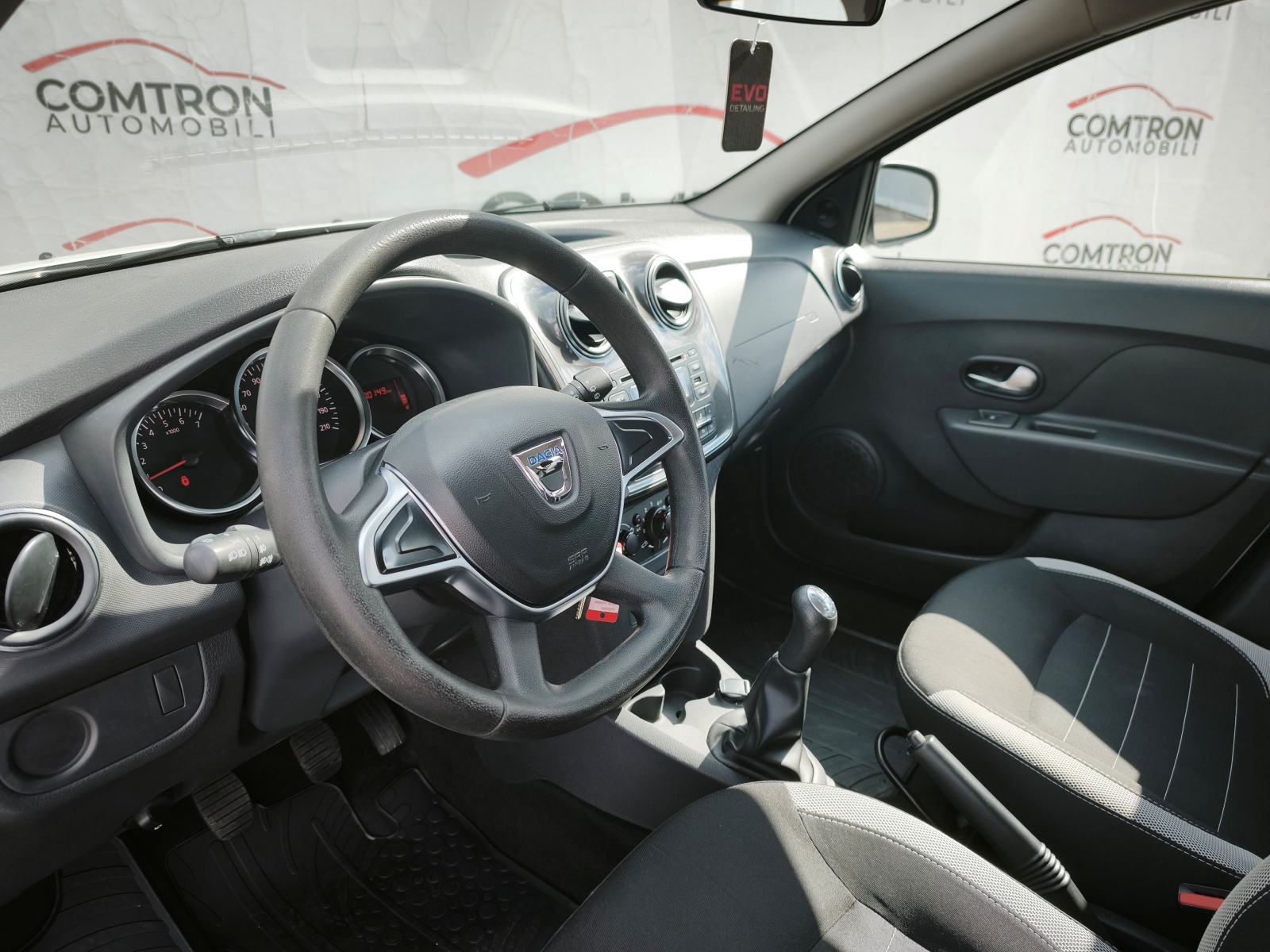 Dacia Sandero 1,5 dci 95ks**GARANCIJA**NIJE UVOZ**KLIMA**, fotografija 11