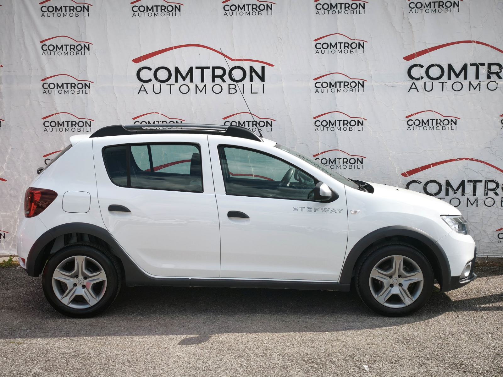 Dacia Sandero 1,5 dci 95ks**GARANCIJA**NIJE UVOZ**KLIMA**, fotografija 5