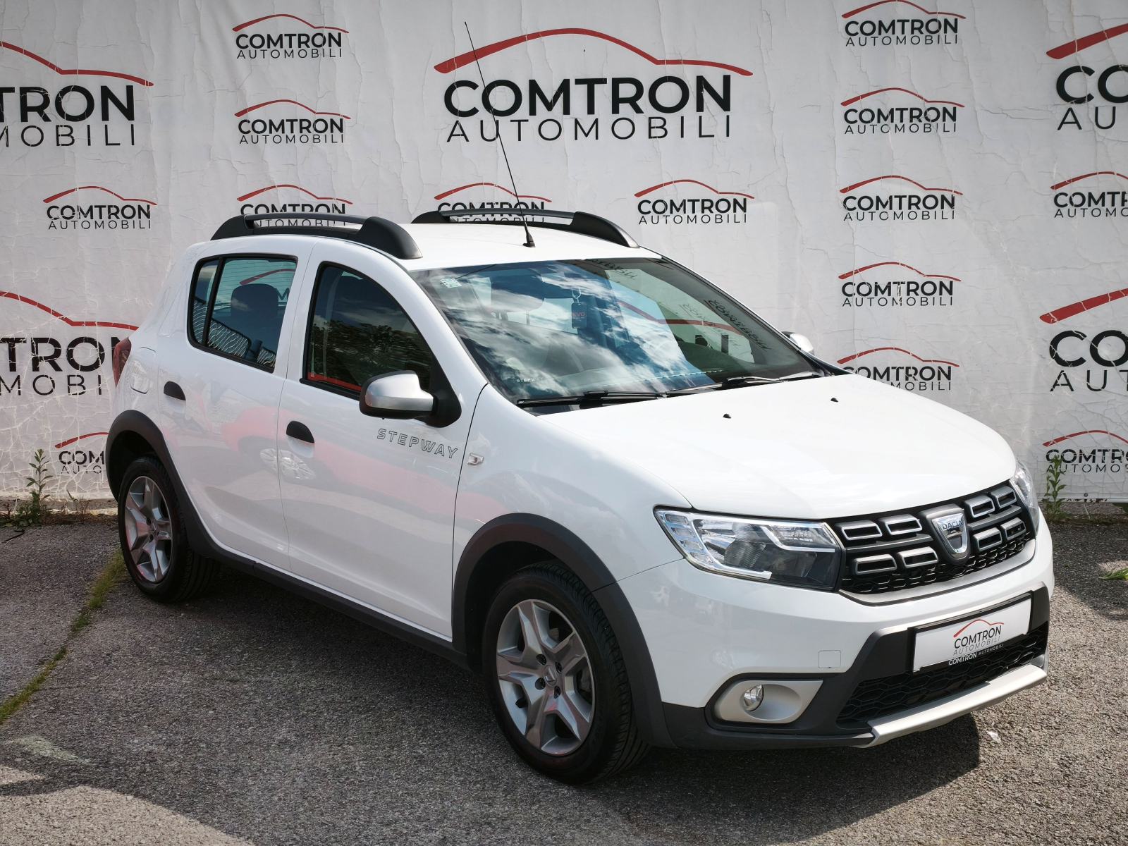 Dacia Sandero 1,5 dci 95ks**GARANCIJA**NIJE UVOZ**KLIMA**, fotografija 3