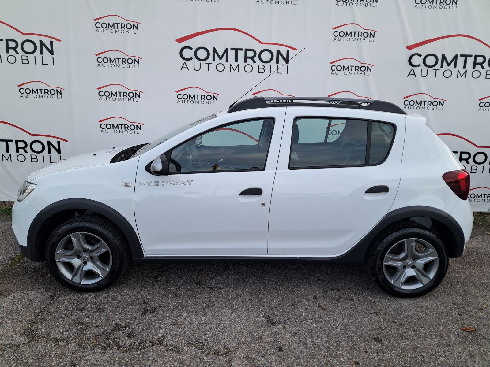 Dacia Sandero 1,5 dci 95ks**GARANCIJA**NIJE UVOZ**, fotografija 4