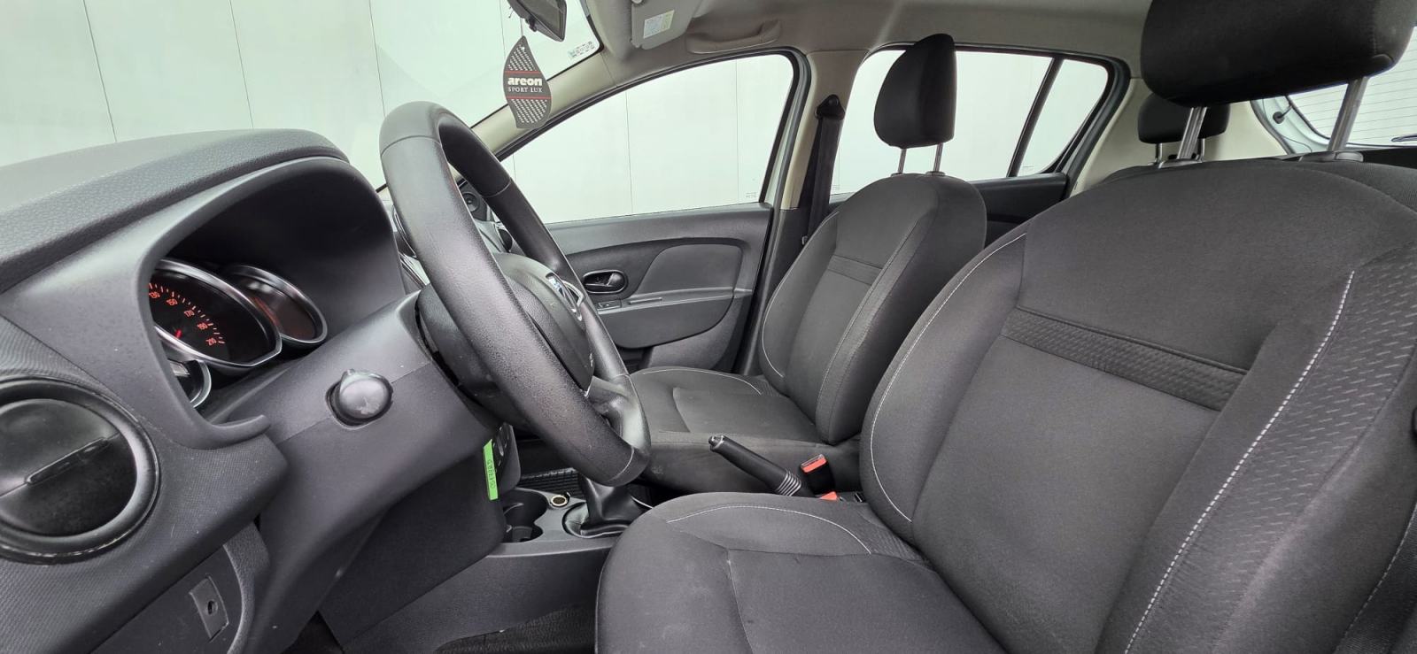 Dacia Sandero 1.5 DCI, HR AUTO, KLIMA, SERVISNA, U PDV-u, REG. DO 4/27, fotografija 12