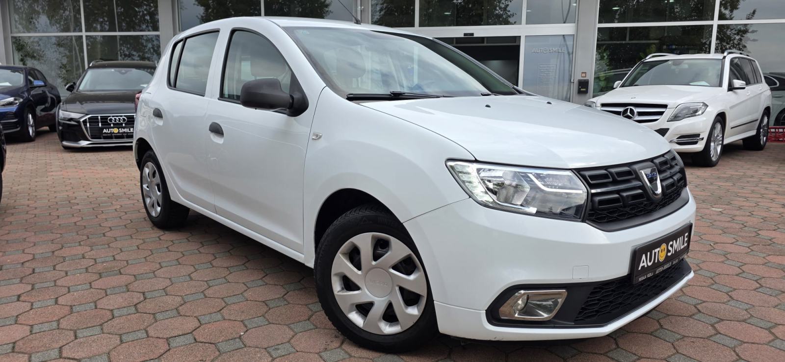 Dacia Sandero 1.5 DCI, HR AUTO, KLIMA, SERVISNA, U PDV-u, REG. DO 4/27, fotografija 8