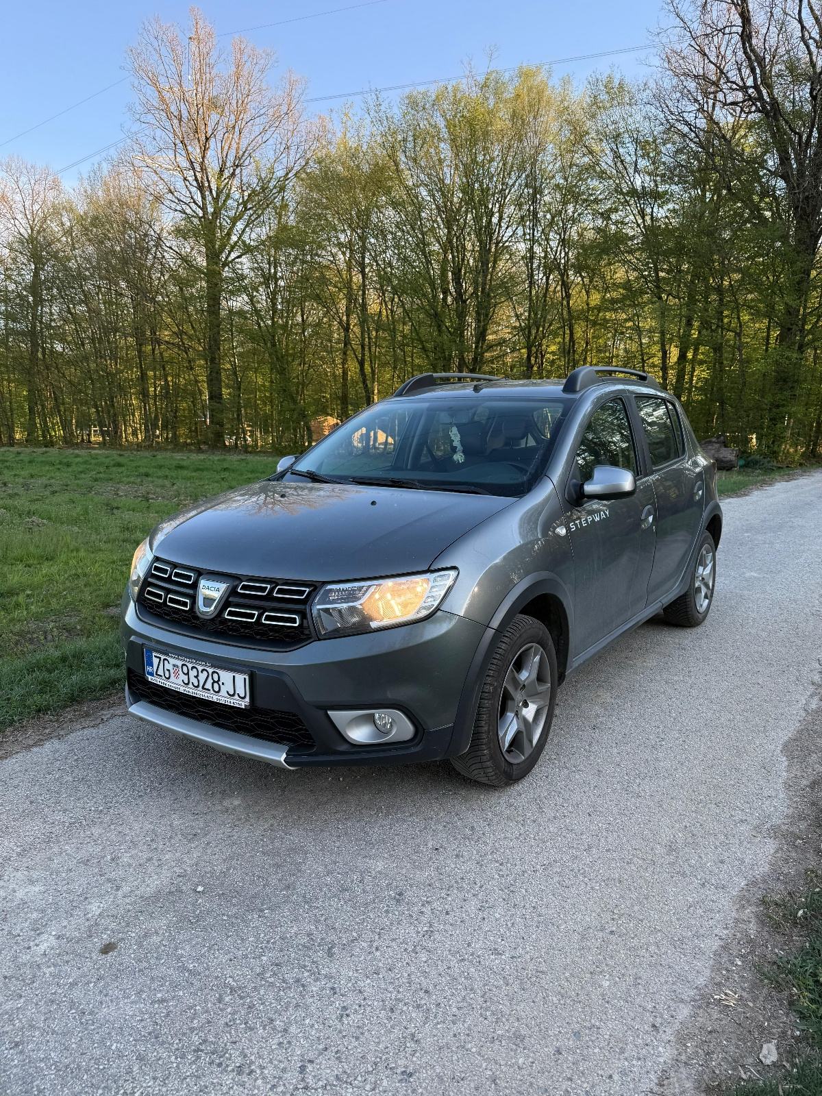 Dacia Sandero 1,5 dCi, fotografija 2