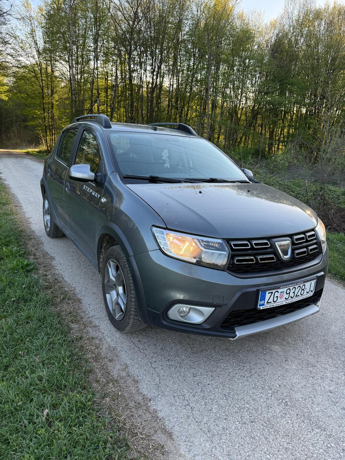 Dacia Sandero 1,5 dCi, fotografija 3