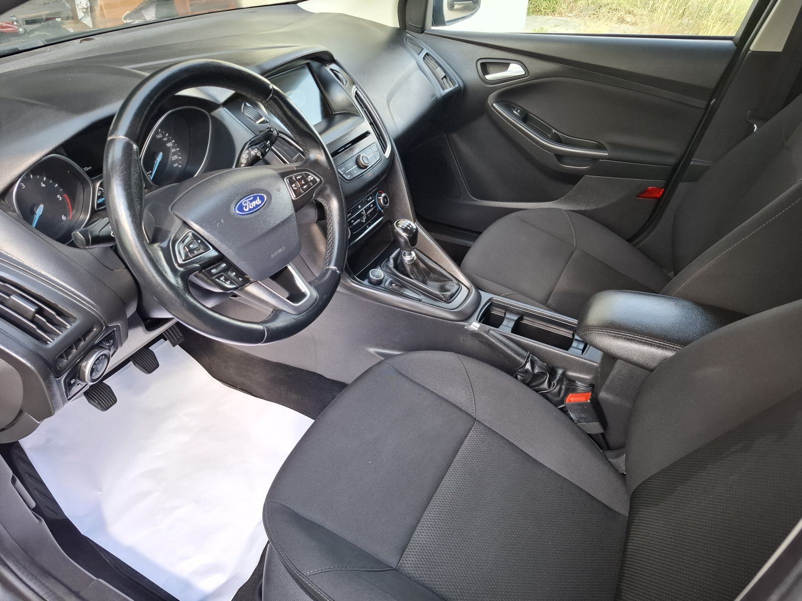 Ford Focus 1,5 TDCi euro6, fotografija 12