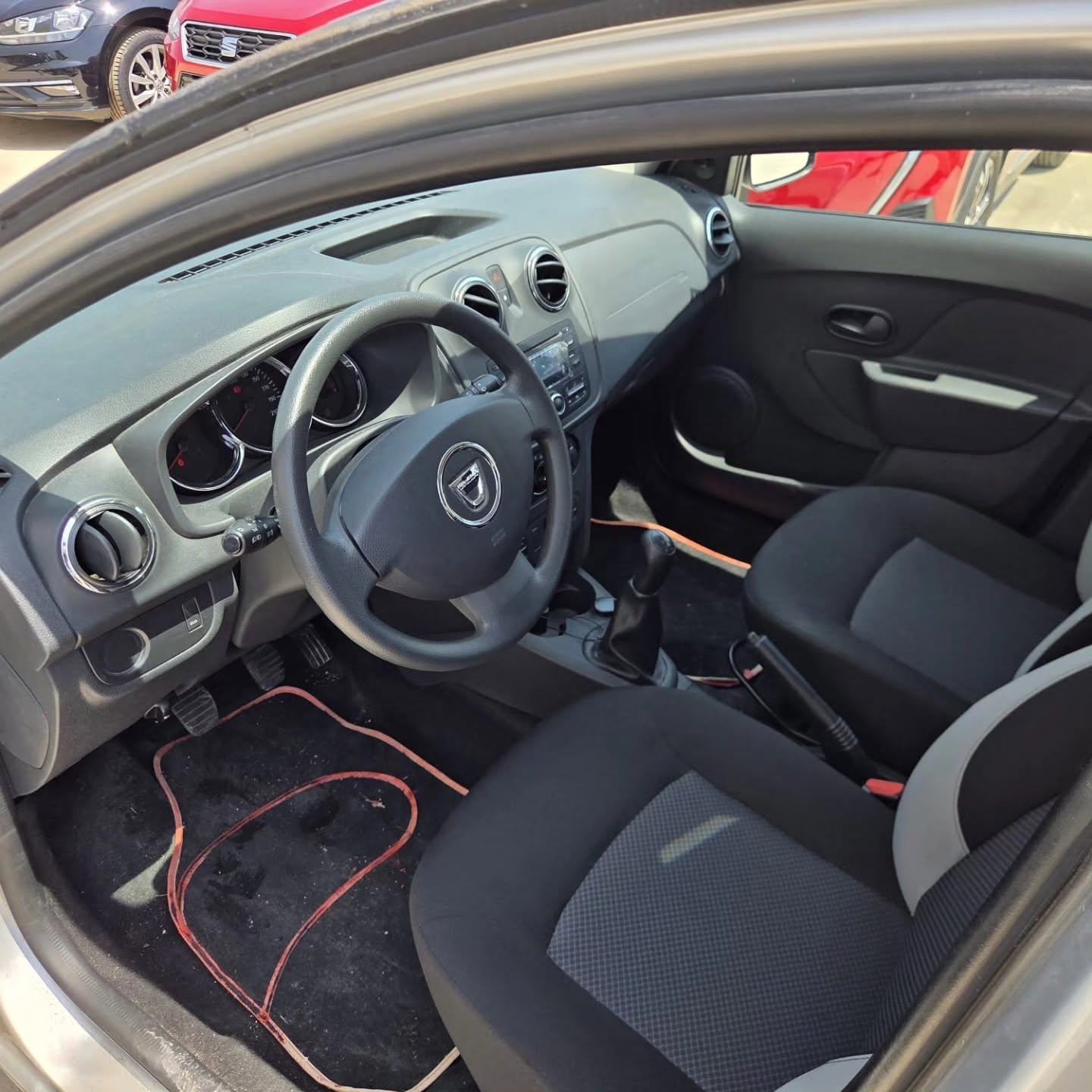 Dacia Sandero 1,5 dCi, fotografija 6