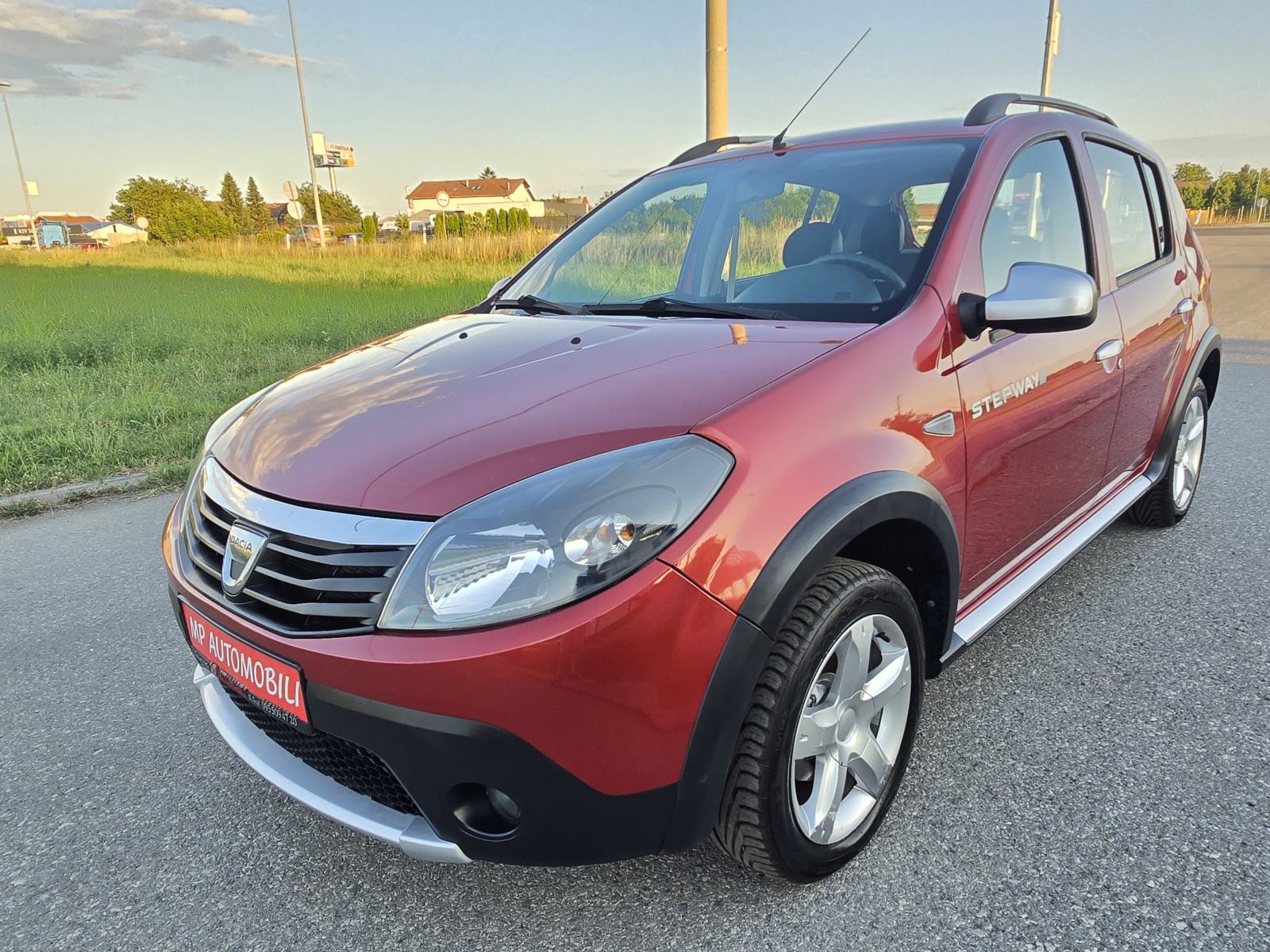 Dacia Sandero 1,5 dCi Stepway-2013gd.md-KLIMA-131tkm,alu16,kožaKARTICE, fotografija 1