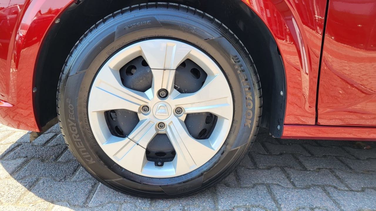 Dacia Sandero ESSENTIAL 1.0 SCE 65, fotografija 4