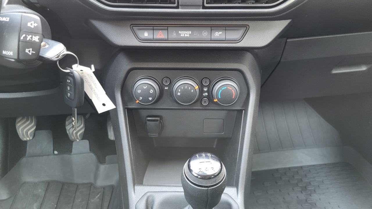 Dacia Sandero ESSENTIAL 1.0 SCE 65, fotografija 13