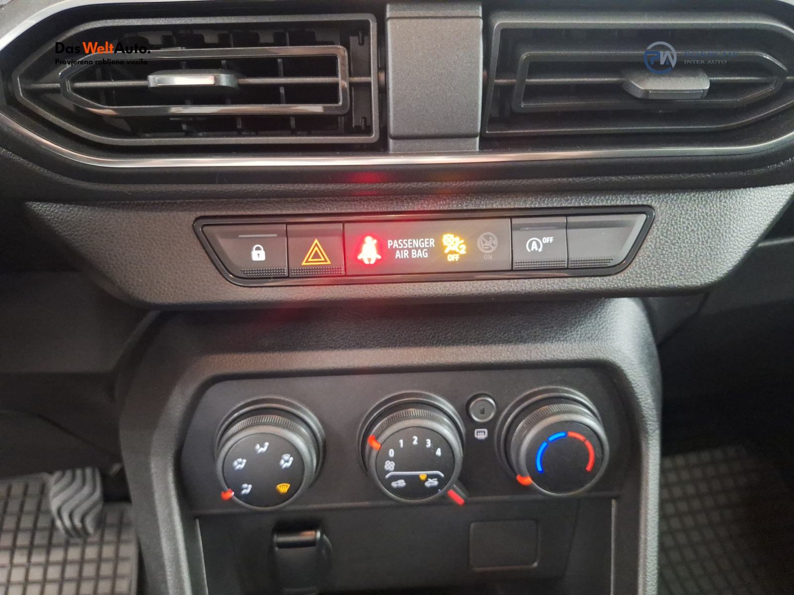 Dacia Sandero III Access, fotografija 13