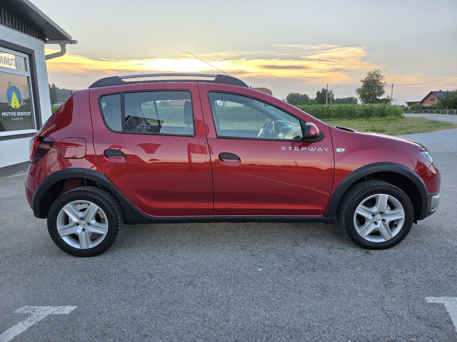 Dacia Sandero STEPWAY 0,9 TCe, 66kw, 98.000km, MOG.BRZIH KREDITA, fotografija 4