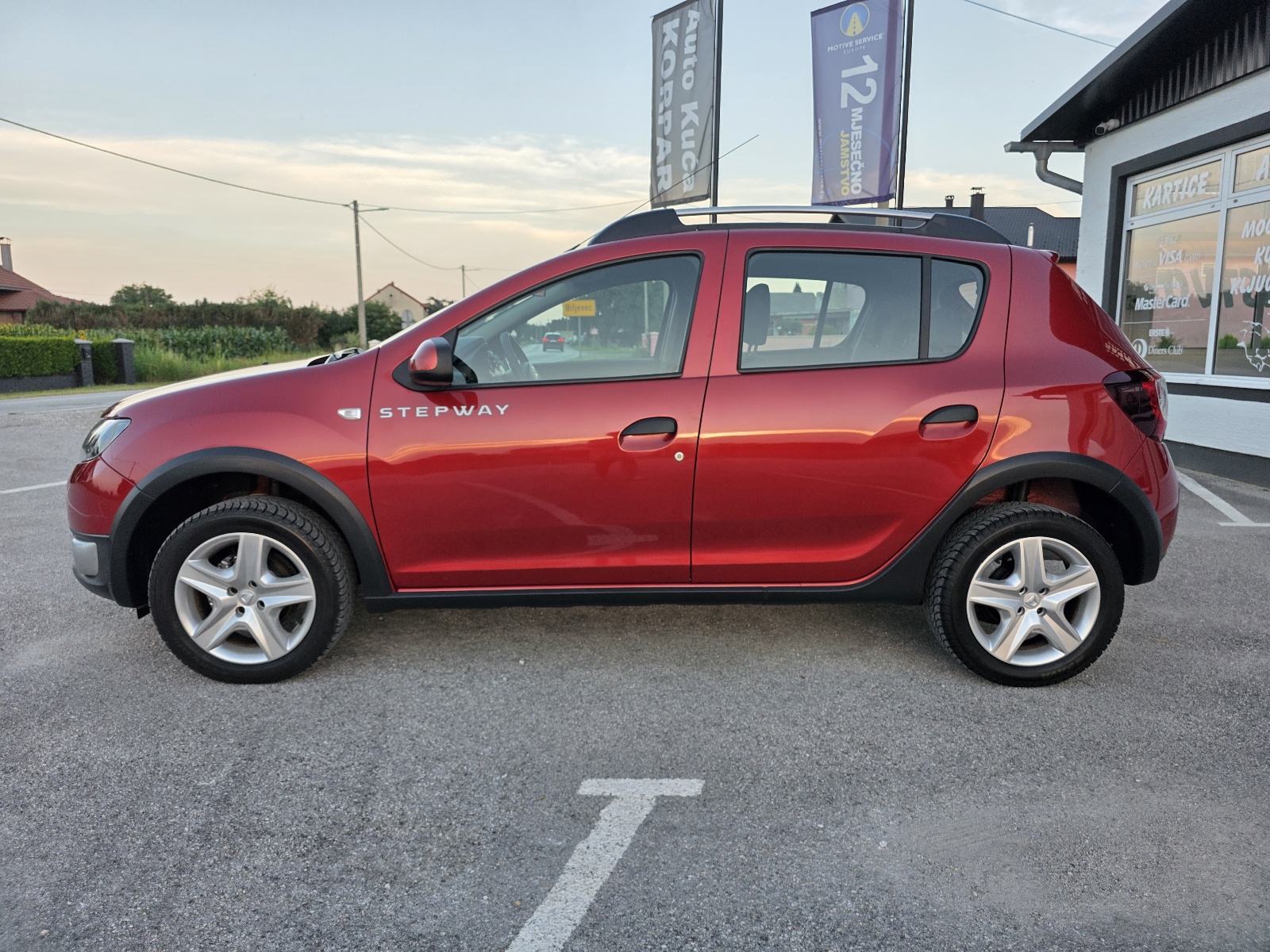 Dacia Sandero STEPWAY 0,9 TCe, 66kw, 98.000km, MOG.BRZIH KREDITA, fotografija 8