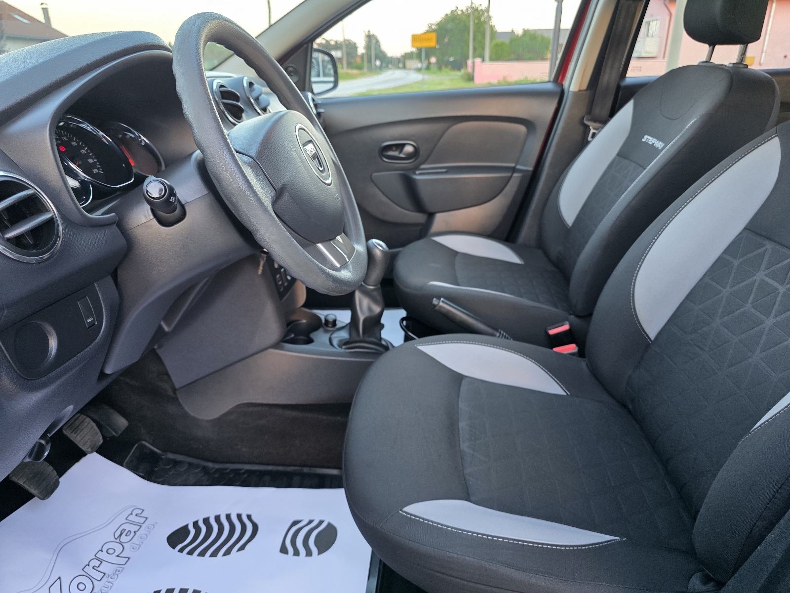 Dacia Sandero STEPWAY 0,9 TCe, 66kw, 98.000km, MOG.BRZIH KREDITA, fotografija 10