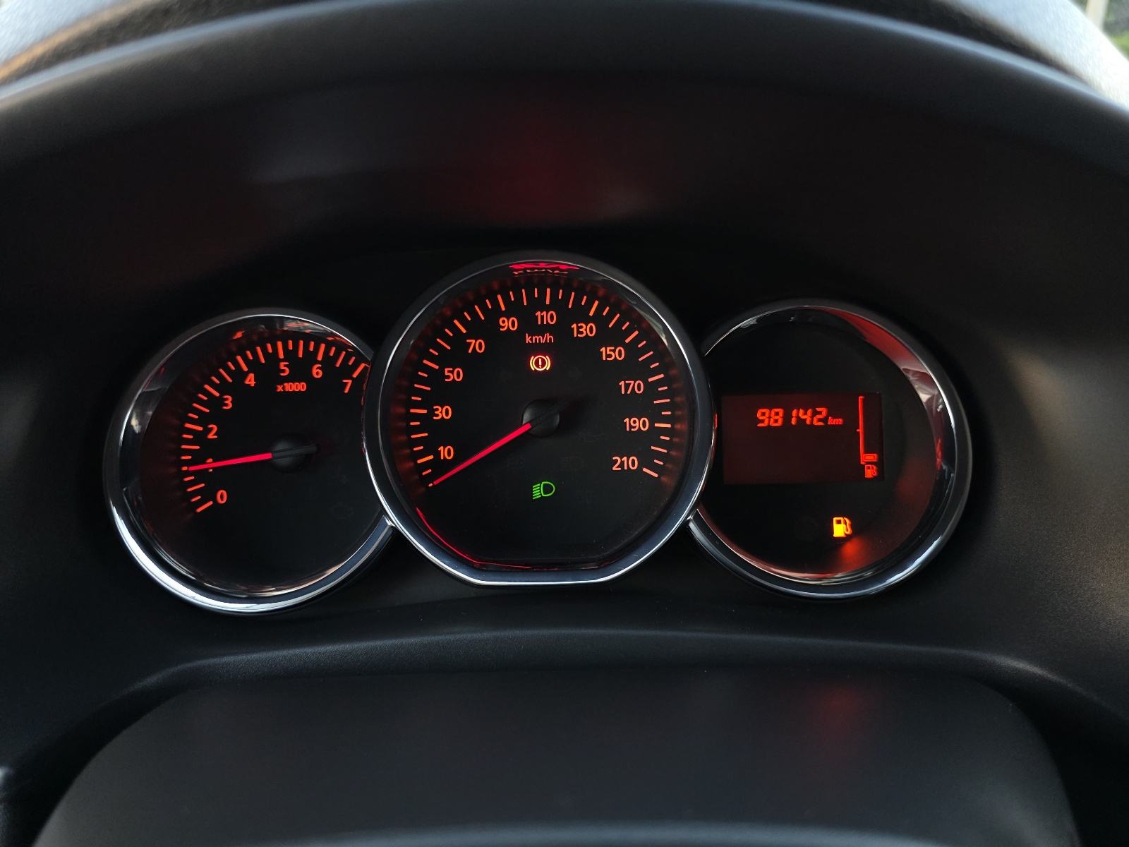 Dacia Sandero STEPWAY 0,9 TCe, 66kw, 98.000km, MOG.BRZIH KREDITA, fotografija 18