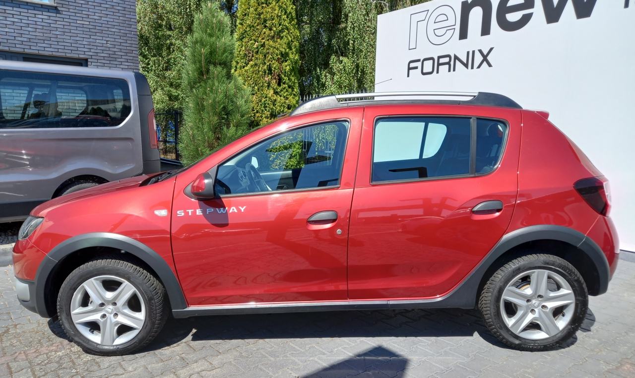 Dacia Sandero Stepway 0,9 TCe 90 S&S Prestige, fotografija 2