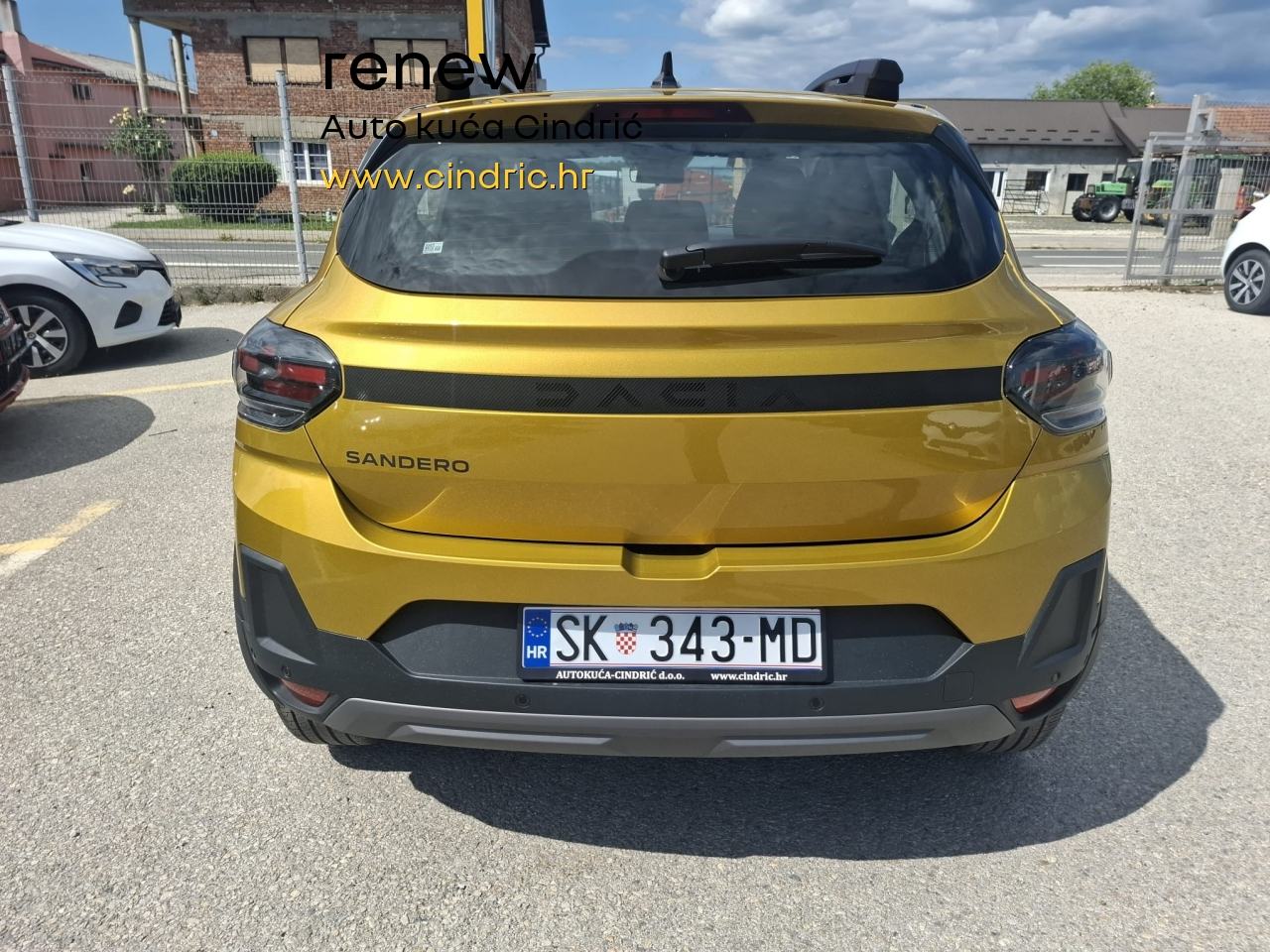 Dacia Sandero Stepway 1,0 TCe 110 Extreme, fotografija 3
