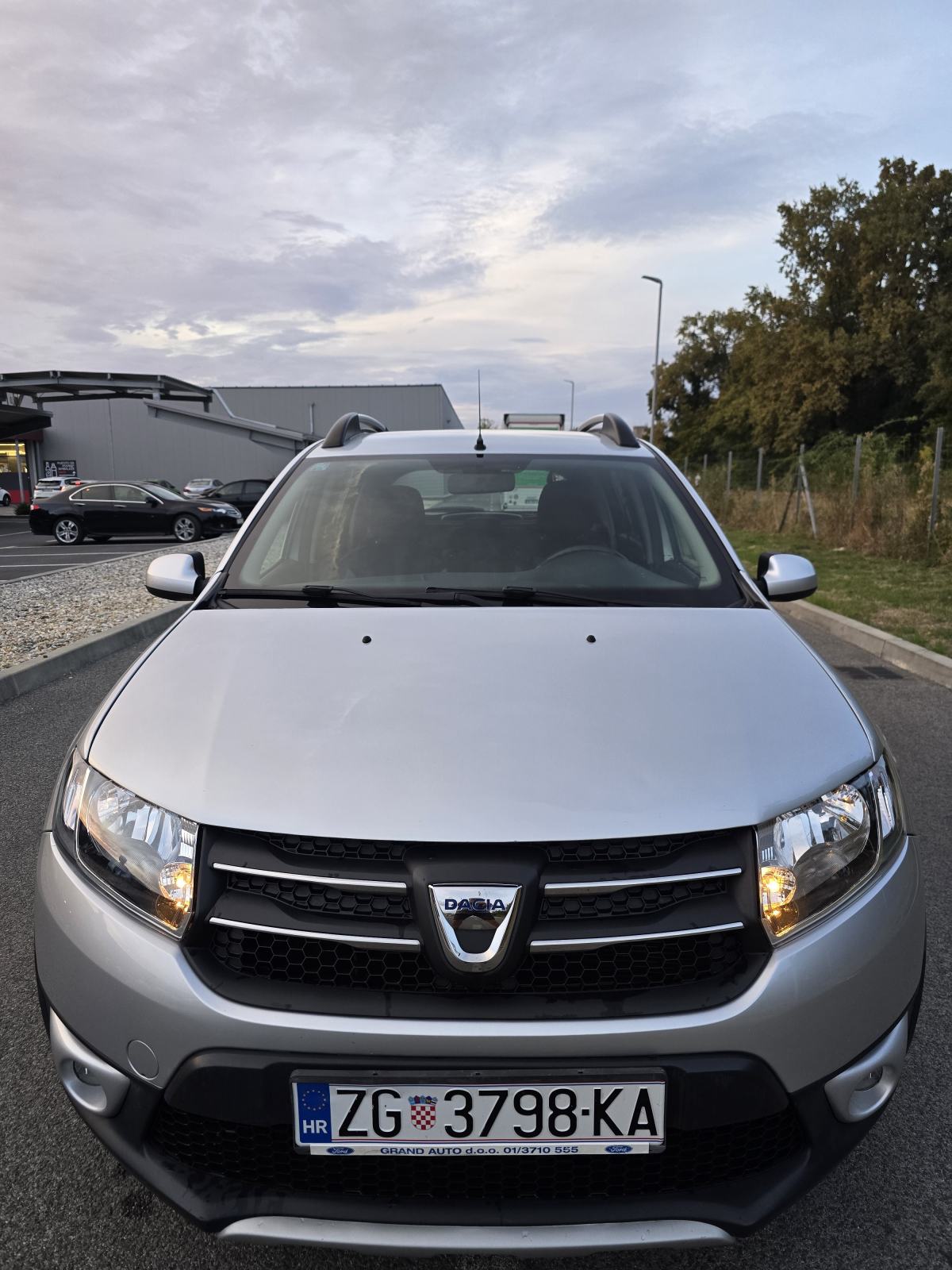 DACIA SANDERO STEPWAY 1.5 DCi * 2016.GOD. * 148 000 KM * EURO 6 *, fotografija 8