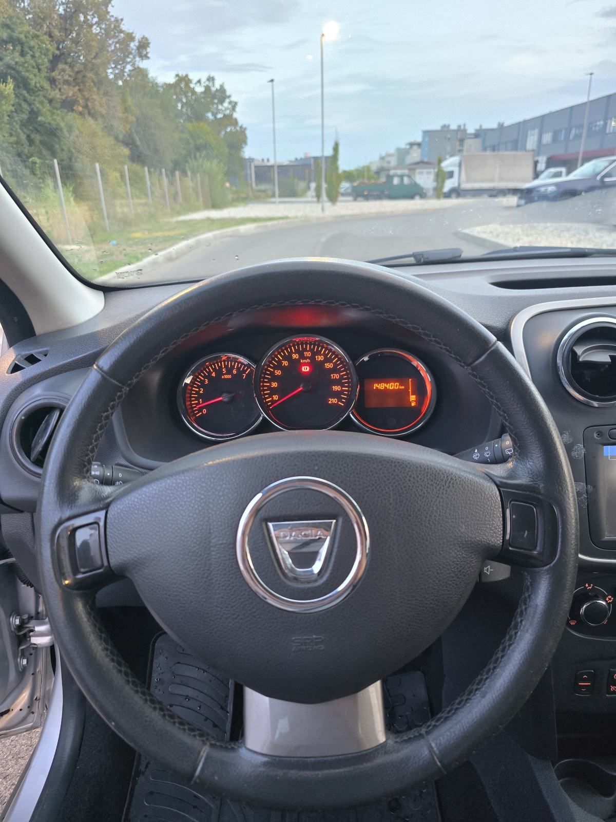 DACIA SANDERO STEPWAY 1.5 DCi * 2016.GOD. * 148 000 KM * EURO 6 *, fotografija 16