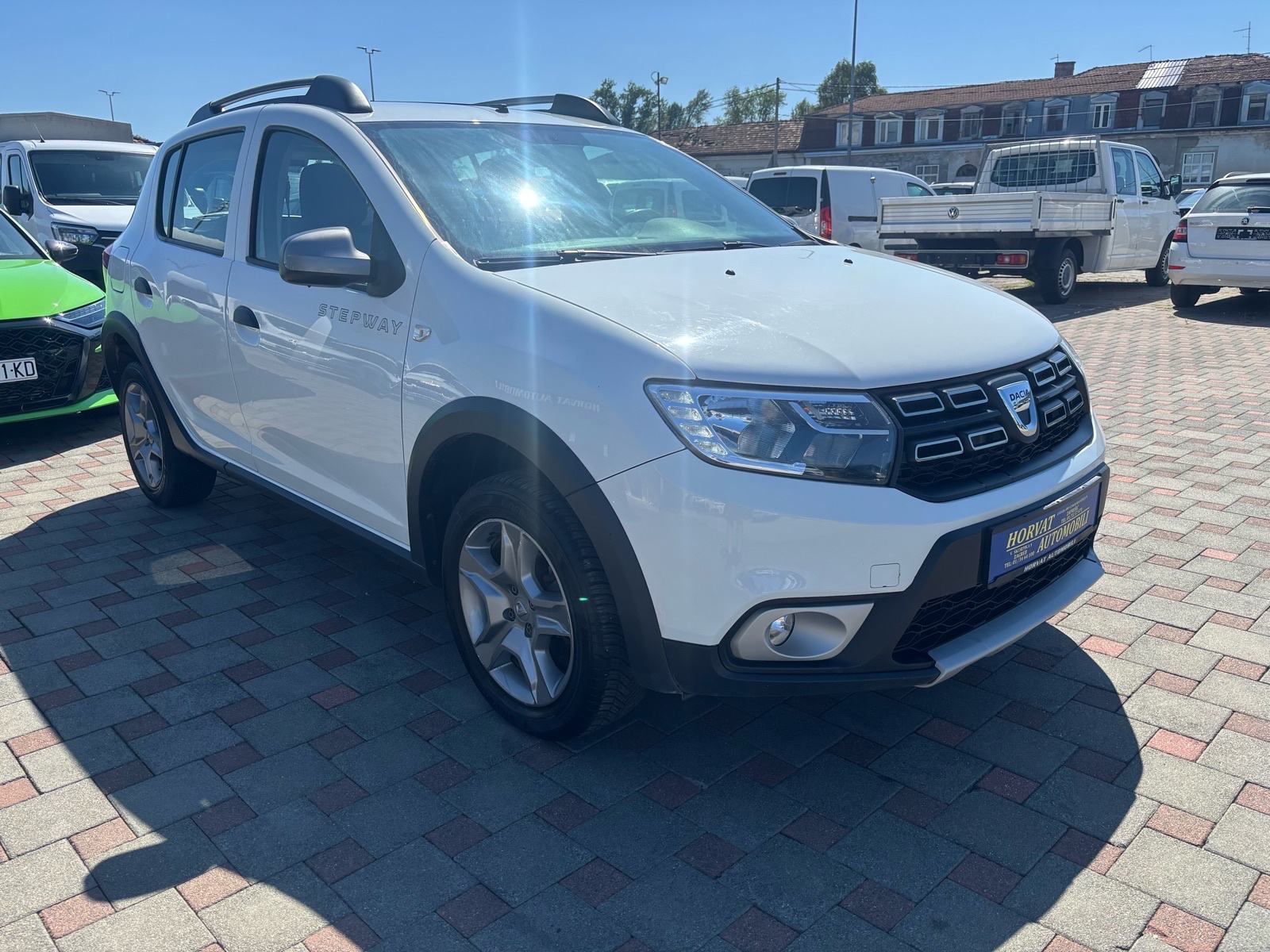 Dacia Sandero Stepway 1,5 dCi; 90 KS; Navigacija; Tempomat.., fotografija 3