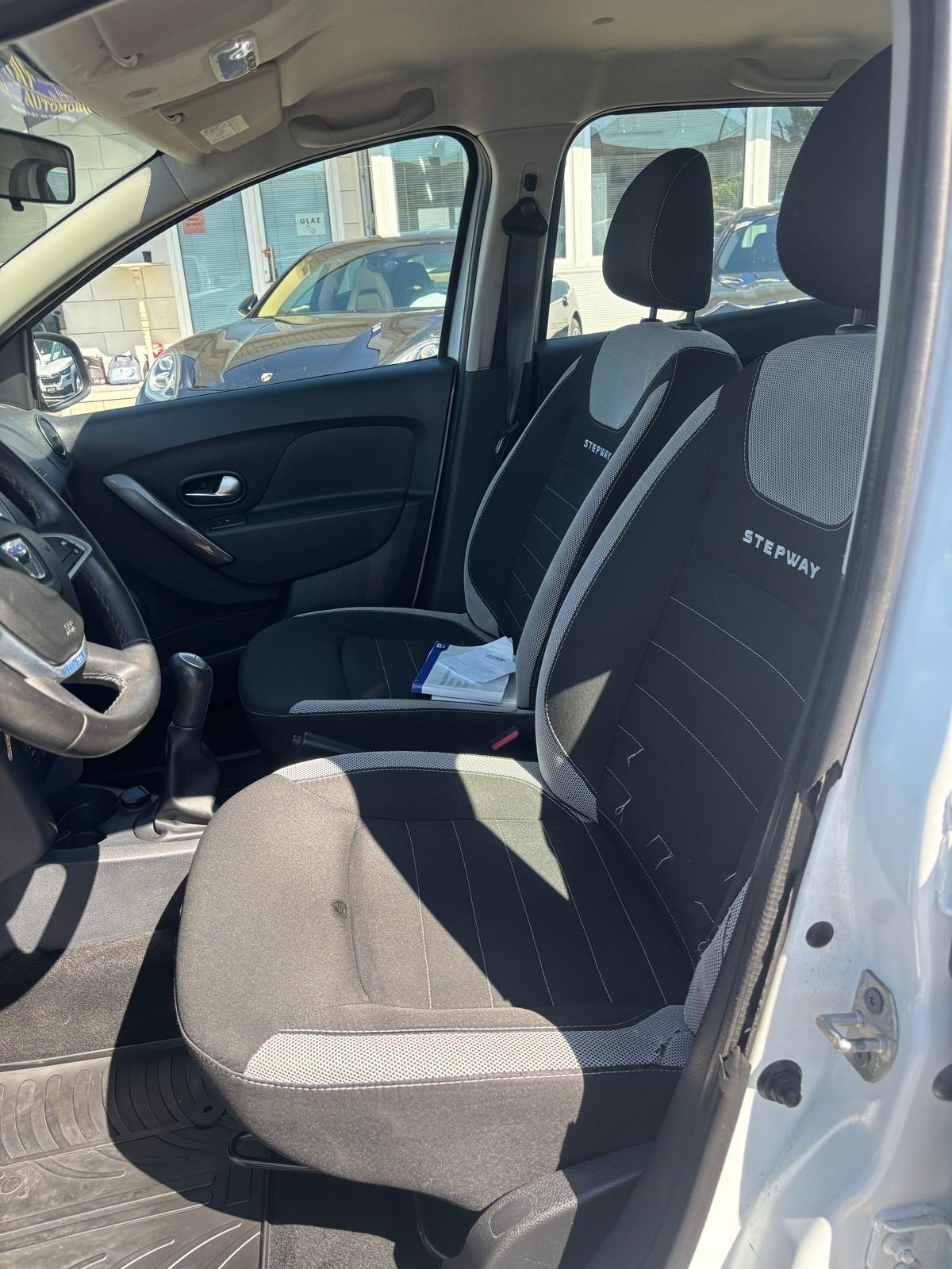 Dacia Sandero Stepway 1,5 dCi; 90 KS; Navigacija; Tempomat.., fotografija 10