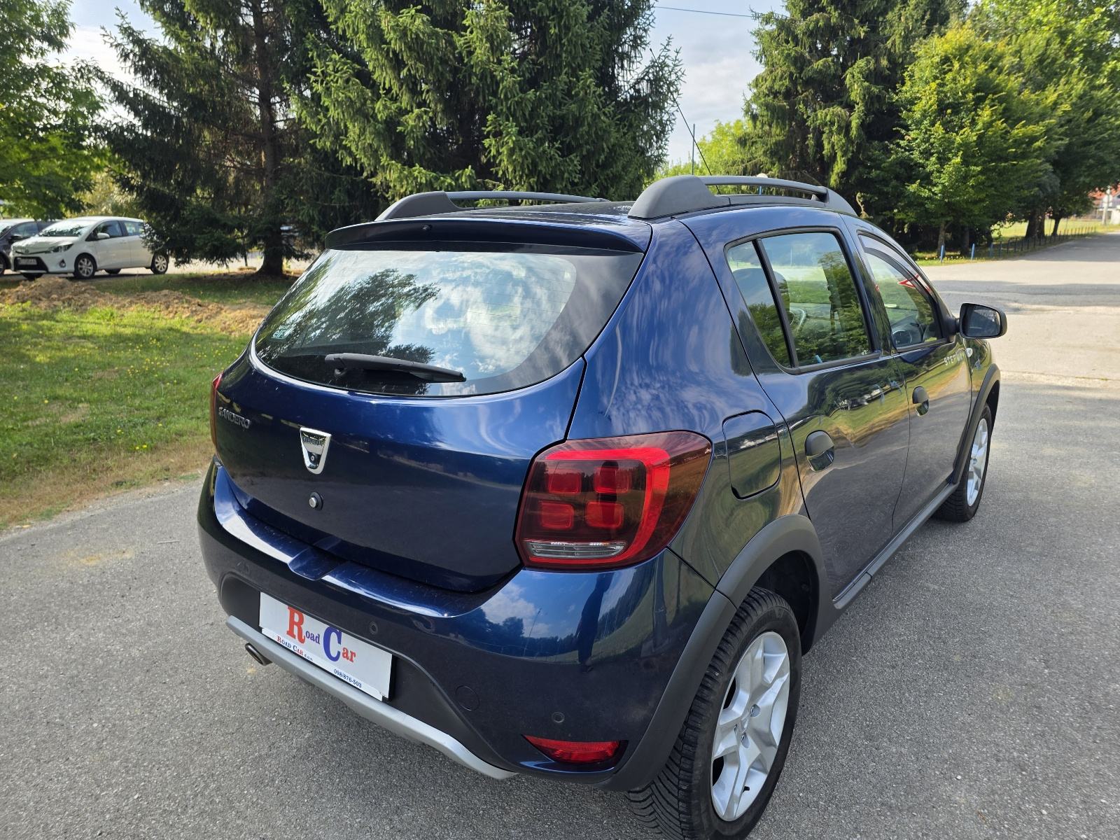 Dacia Sandero Stepway 1,5 dCi 90,navi,pdc,jamstvo, fotografija 4