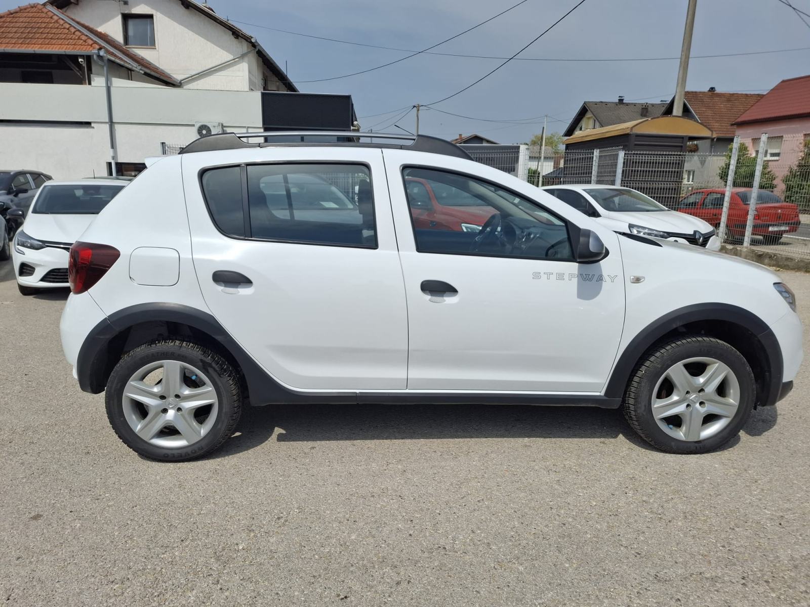 Dacia Sandero Stepway 1,5 dCi, fotografija 3