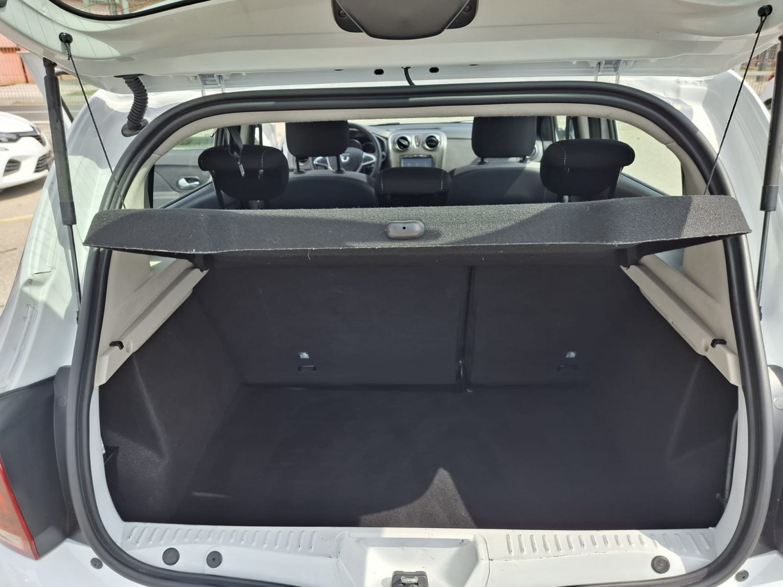 Dacia Sandero Stepway 1,5 dCi, fotografija 15