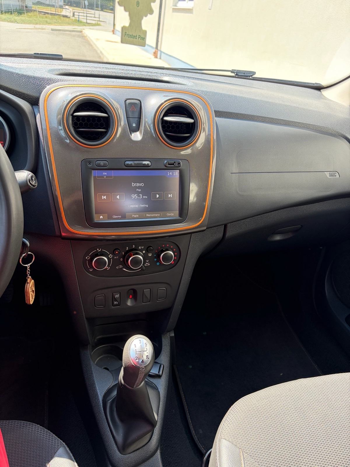 Dacia Sandero Stepway Tce90, Navi, PDC, Tempomat, Reg. 08.2027., fotografija 14