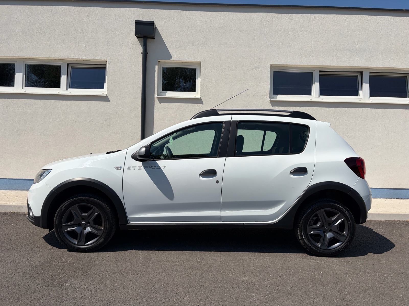 Dacia Sandero Stepway Tce90, Navi, PDC, Tempomat, Reg. 08.2027., fotografija 8
